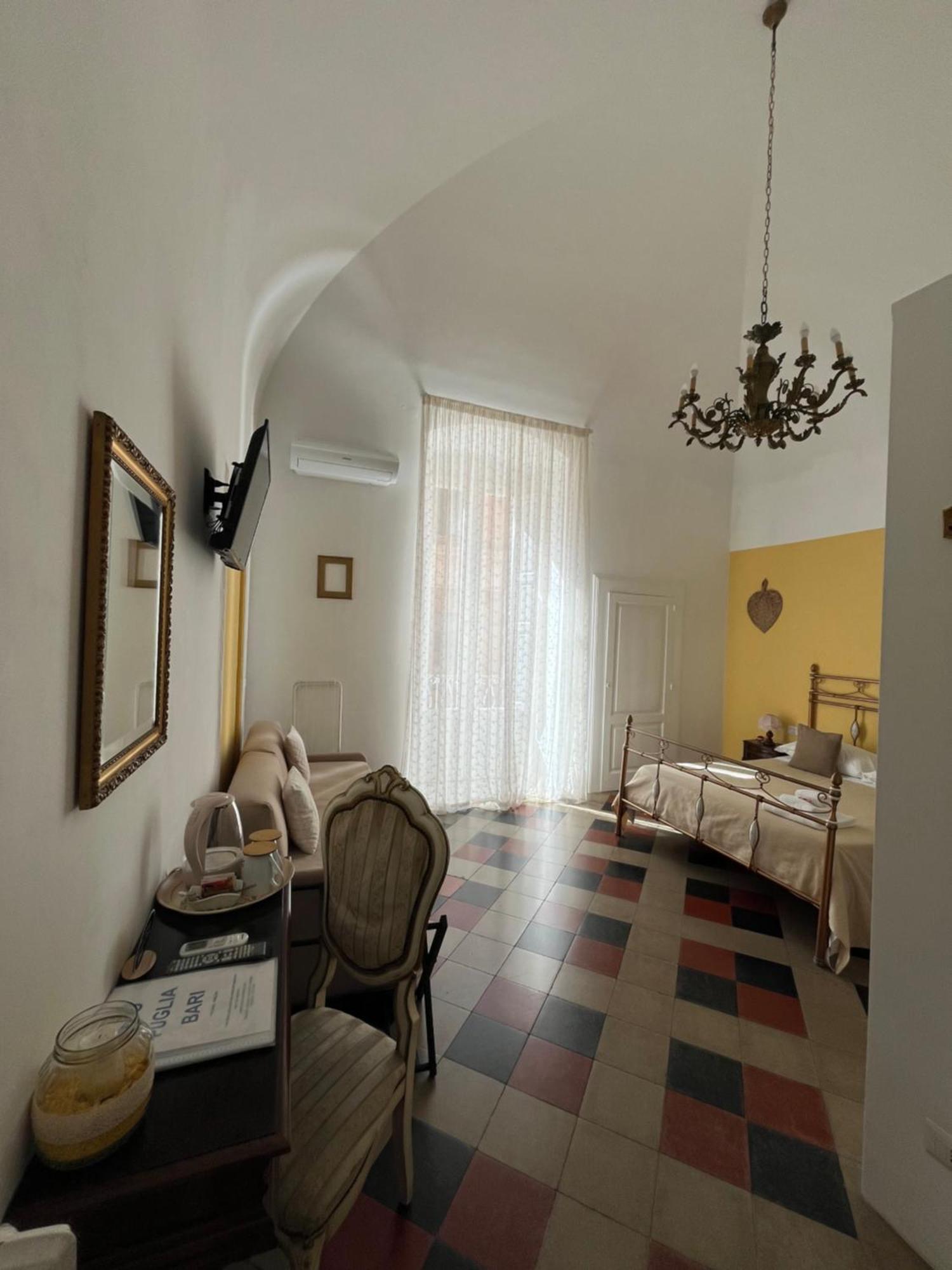 B&B Chimera Bari Exterior photo